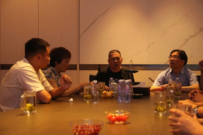 浙江林业局何处长、浙江林科院李所长一行莅临91短视频版在线观看www旗舰店考察交流